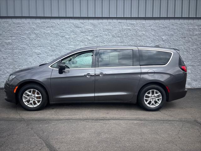 2022 Chrysler Voyager