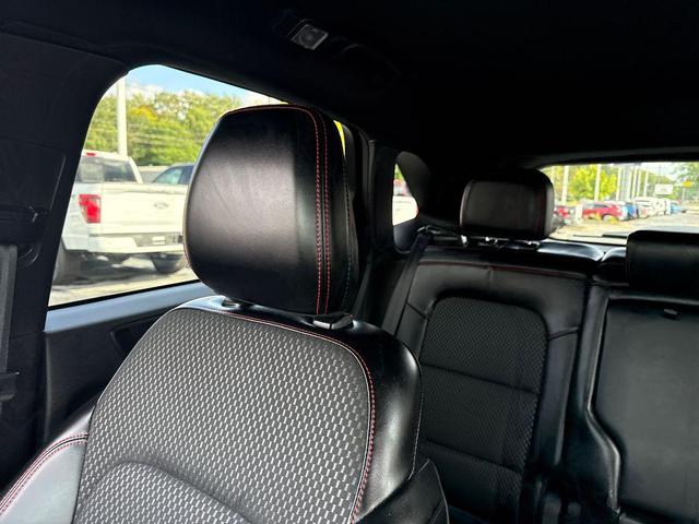 Photo of 2023 Iconic Silver Metallic Ford Escape