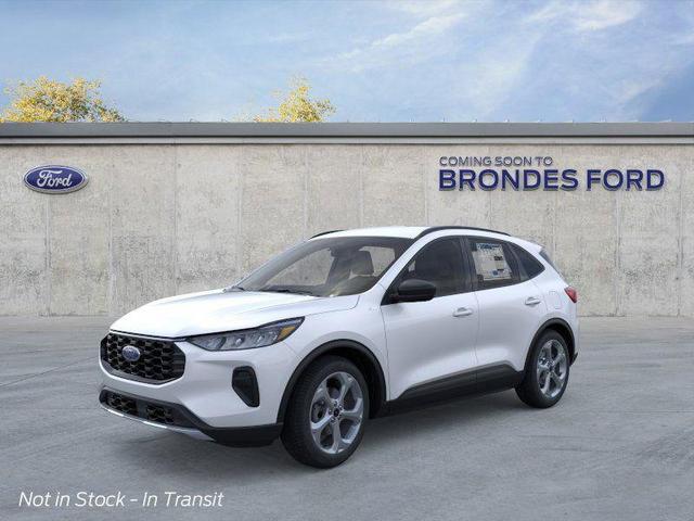 Photo of 2025 Space Silver Metallic Ford Escape