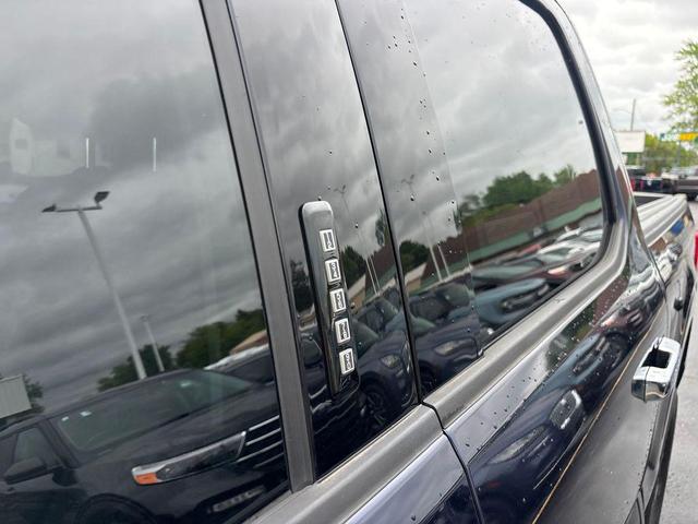 Photo of 2022 Antimatter Blue Metallic Ford F-150
