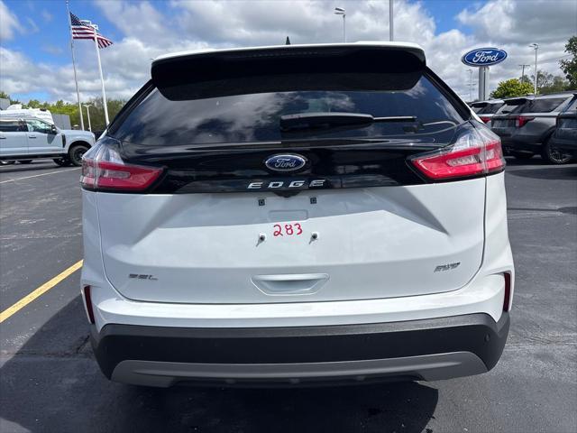 Photo of 2024 Oxford White Ford Edge