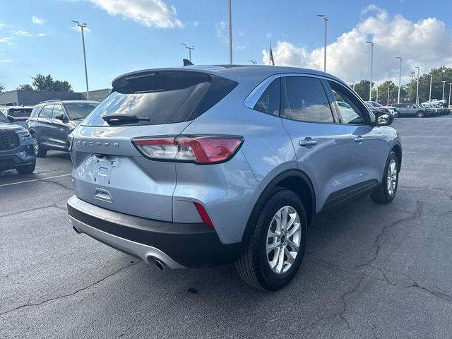 Photo of 2022 Iced Blue Silver Metallic Ford Escape