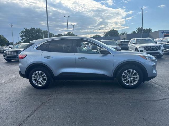 Photo of 2022 Iced Blue Silver Metallic Ford Escape