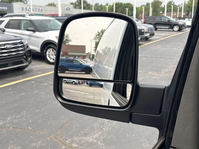 Photo of 2023 Summit White GMC Savana 2500