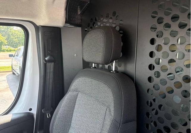 Photo of 2023 Bright White Clearcoat RAM ProMaster 2500
