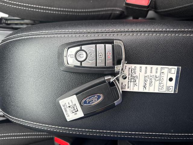 Photo of 2023 Agate Black Metallic Ford Escape