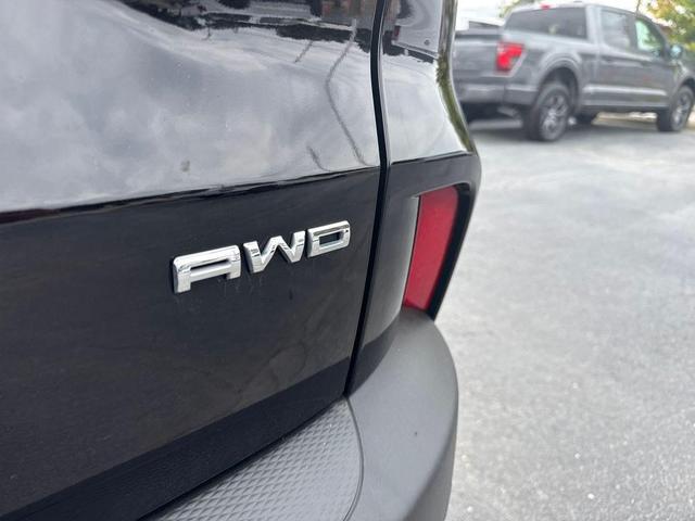Photo of 2023 Agate Black Metallic Ford Escape
