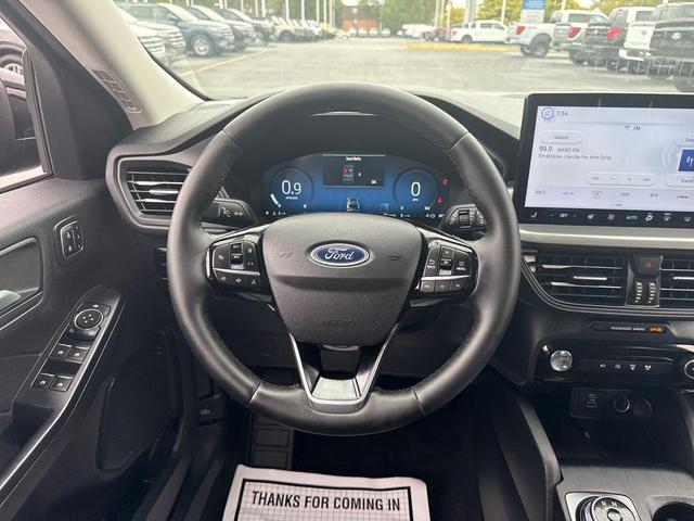 Photo of 2023 Agate Black Metallic Ford Escape