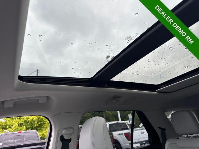 Photo of 2025 Agate Black Metallic Ford Explorer