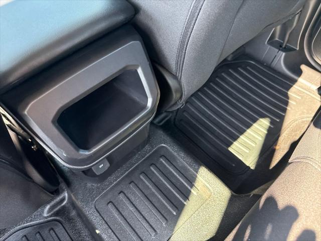 Photo of 2024 Velocity Blue Metallic Ford Ranger