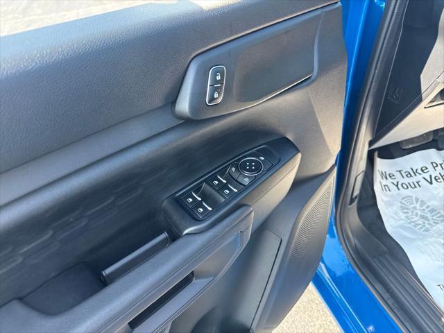 Photo of 2024 Velocity Blue Metallic Ford Ranger
