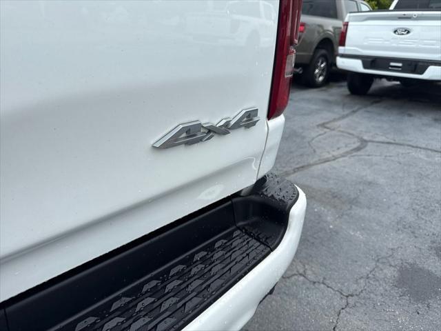 Photo of 2021 Ivory White Tri-Coat Pearlcoat RAM 1500