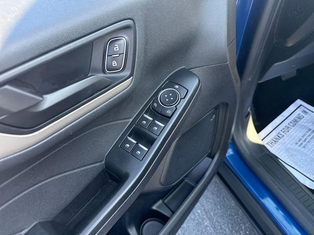 Photo of 2022 Atlas Blue Metallic Ford Escape