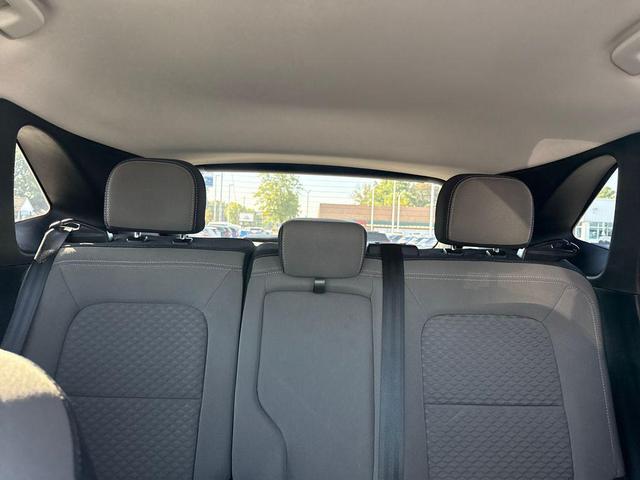 Photo of 2022 Atlas Blue Metallic Ford Escape