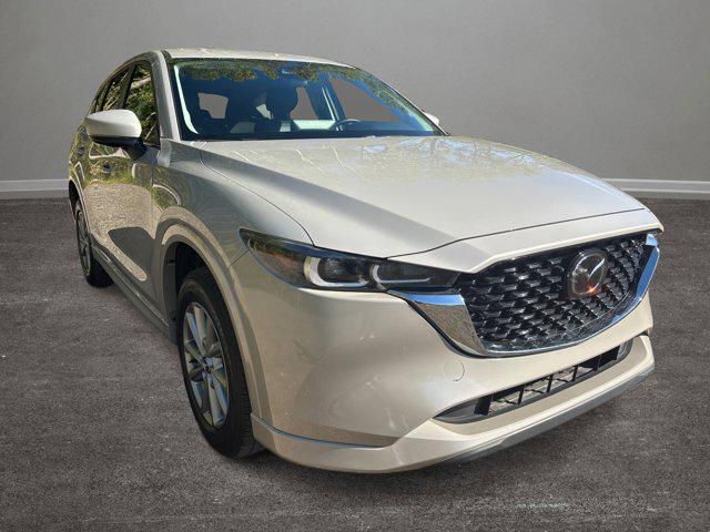 Photo of 2024 Platinum Quartz Metallic Mazda CX-5