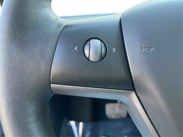 Photo of 2023 Gray Tesla Model 3
