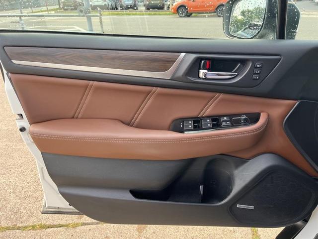 Photo of 2019 Crystal White Pearl Subaru Outback
