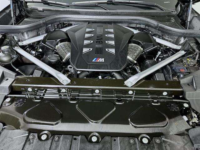 Photo of 2025 Black Sapphire Metallic BMW X5