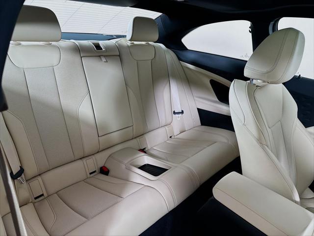 Photo of 2024 Alpine White BMW 230