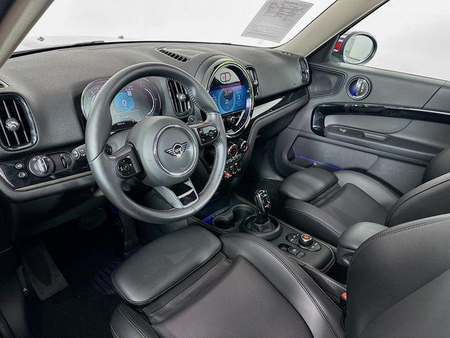 Photo of 2022 Island Blue Metallic MINI Countryman