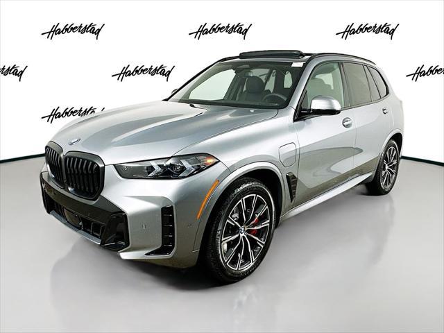 Photo of 2026 Skyscraper Grey Metallic BMW X5 PHEV
