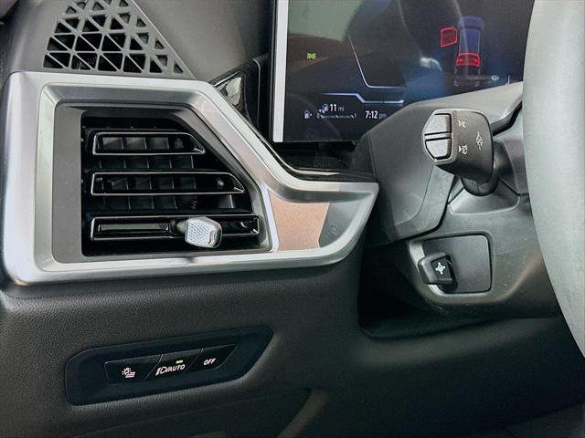 Photo of 2026 Skyscraper Grey Metallic BMW X5 PHEV