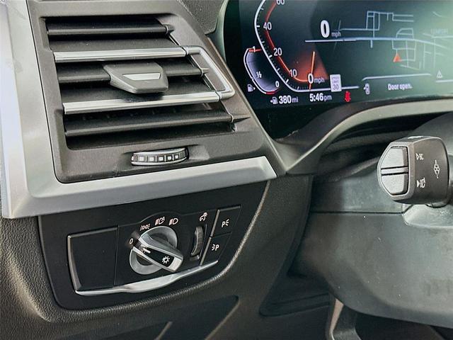 Photo of 2022 Alpine White BMW X3