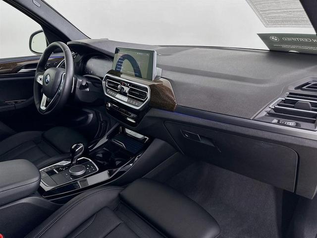 Photo of 2022 Alpine White BMW X3