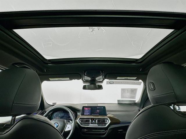 Photo of 2022 Alpine White BMW X3