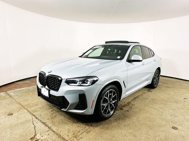 2023 BMW X4