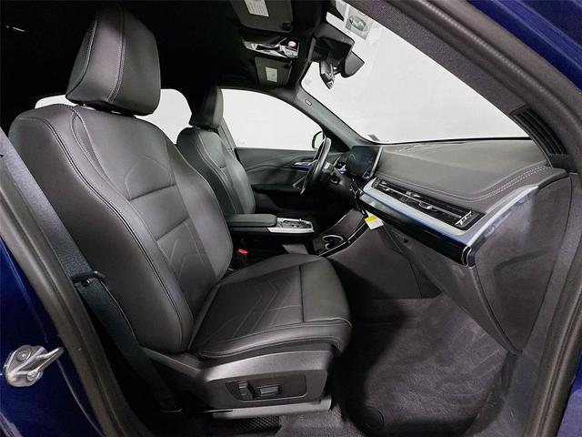 Photo of 2024 Phytonic Blue Metallic BMW X1