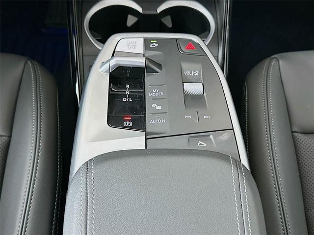 Photo of 2024 Phytonic Blue Metallic BMW X1