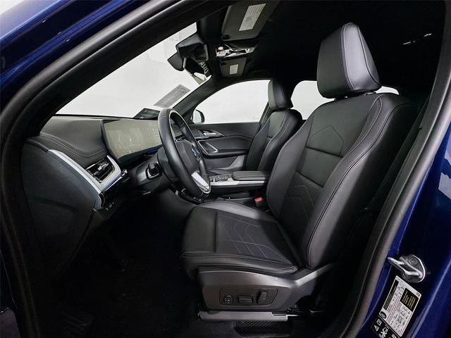 Photo of 2024 Phytonic Blue Metallic BMW X1