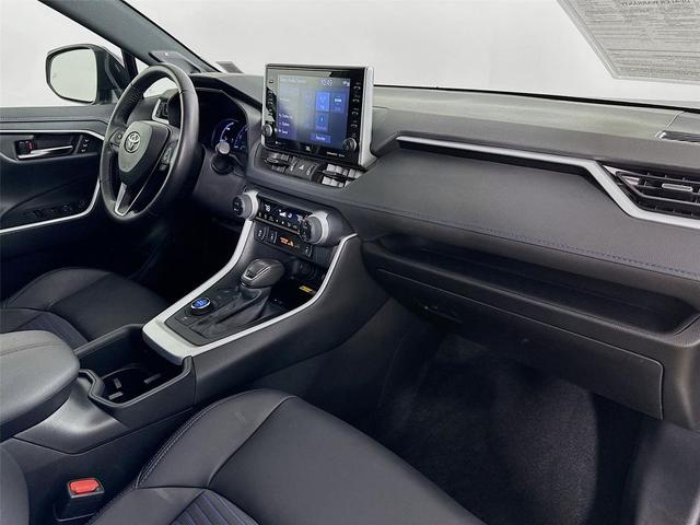 Photo of 2022 Silver Sky Metallic/Midnight Black Metallic Toyota RAV4 Hybrid
