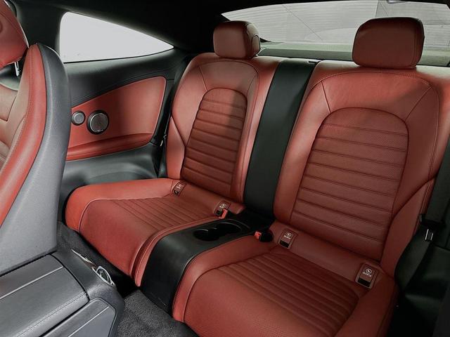 Photo of 2020 Polar White Mercedes-Benz AMG C 43