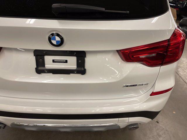 Photo of 2019 Mineral White Metallic BMW X3