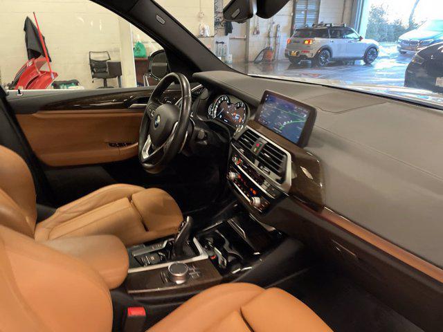 Photo of 2019 Mineral White Metallic BMW X3