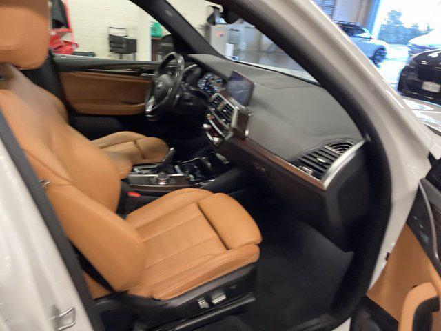 Photo of 2019 Mineral White Metallic BMW X3