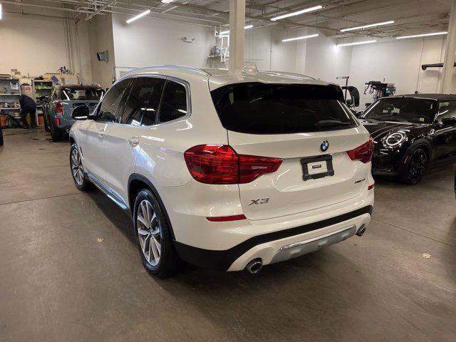 Photo of 2019 Mineral White Metallic BMW X3