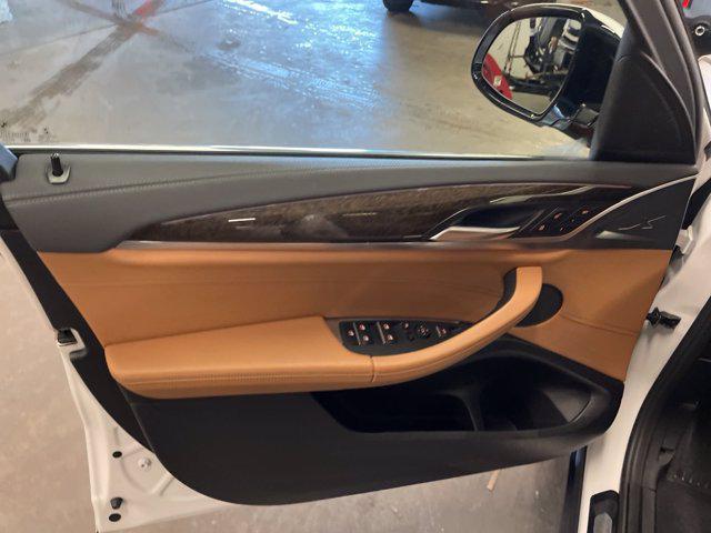 Photo of 2019 Mineral White Metallic BMW X3