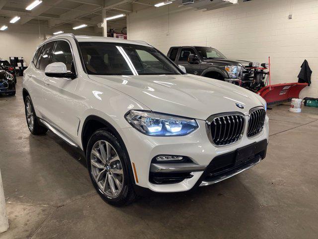 Photo of 2019 Mineral White Metallic BMW X3