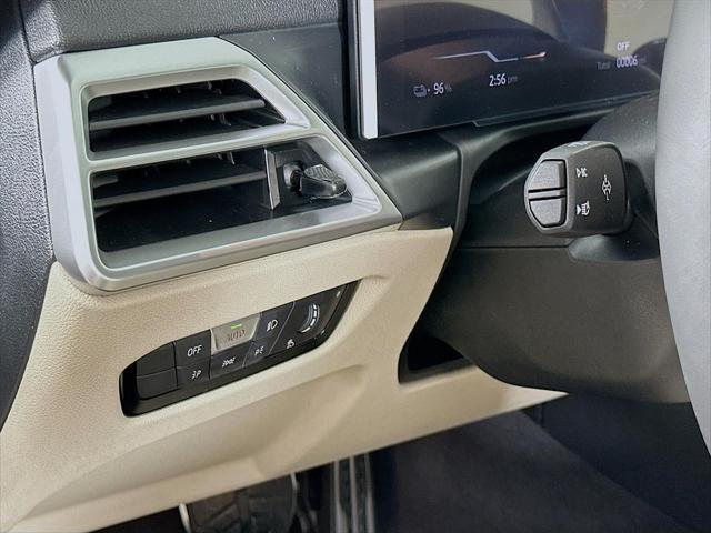 Photo of 2025 Cape York Green Metallic BMW i4 Gran Coupe