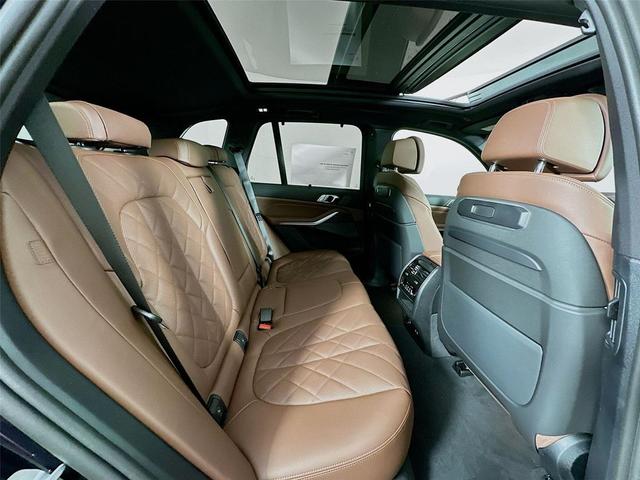 Photo of 2026 Carbon Black Metallic BMW X5 PHEV