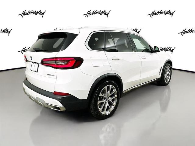 Photo of 2023 Alpine White BMW X5