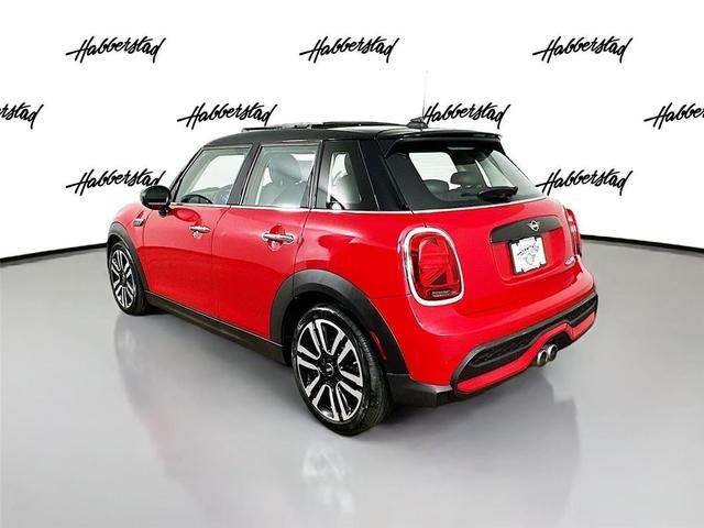 Photo of 2023 Chili Red MINI Hardtop