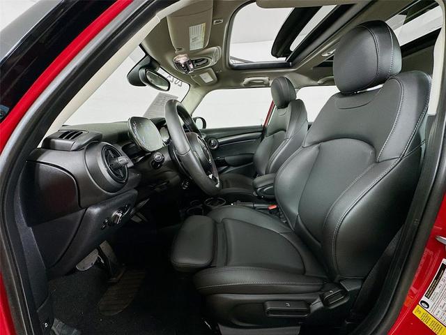 Photo of 2023 Chili Red MINI Hardtop