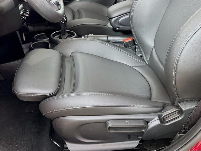 Photo of 2023 Chili Red MINI Hardtop