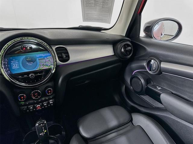 Photo of 2023 Chili Red MINI Hardtop