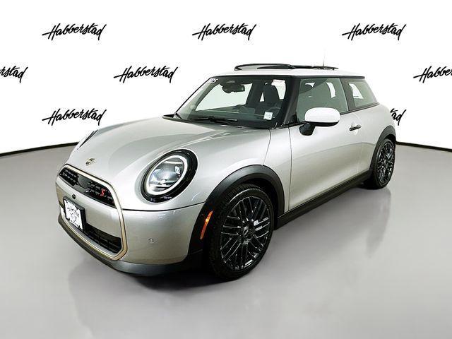 2025 MINI Hardtop