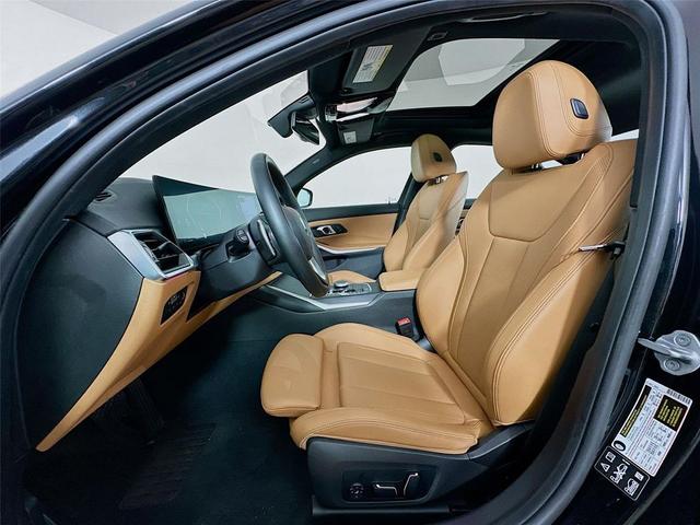 Photo of 2024 Black Sapphire Metallic BMW 330